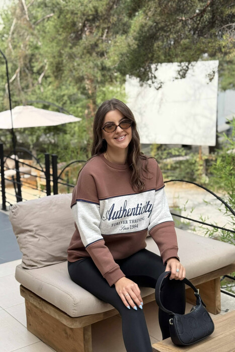 FRONT WRITTINGS FLUFFY WOMEN SWEATSHIRT BROWN/KAFE - 2