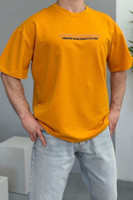 FRONT WRITTINGS ONE COLOR ROUND NECK MEN T-SHIRT MUSTARD/MUSTARDE 