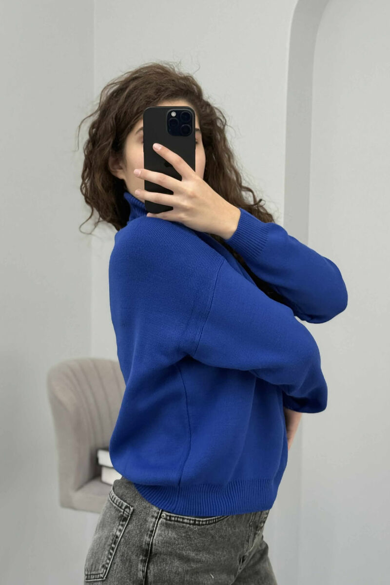 FRONT WRITTINGS TURTLE NECK WOMEN SWEATER DARK BLUE/BEE - 3