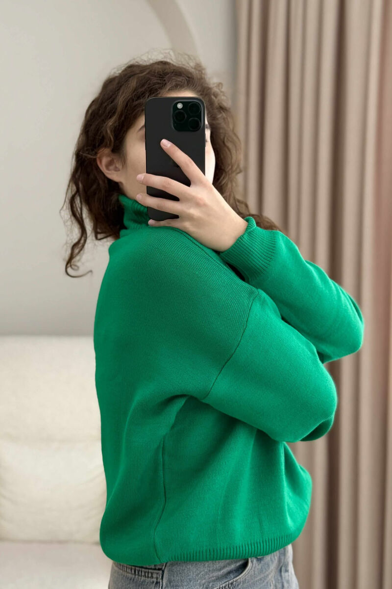 FRONT WRITTINGS TURTLE NECK WOMEN SWEATER DARK GREEN/JEE - 3