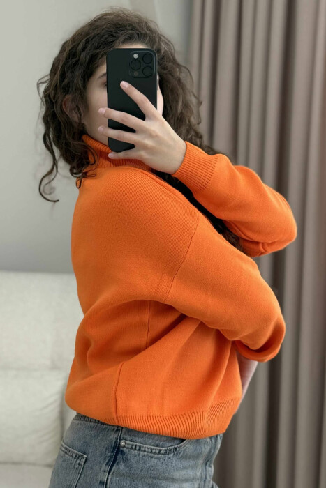 FRONT WRITTINGS TURTLE NECK WOMEN SWEATER ORANGE/PORTOKALLI - 3