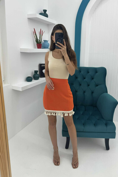 FUND NJË NGJYRËSH ME QËNDISJE PËR FEMRA NË NGJYRËN PORTOKALLI - 4