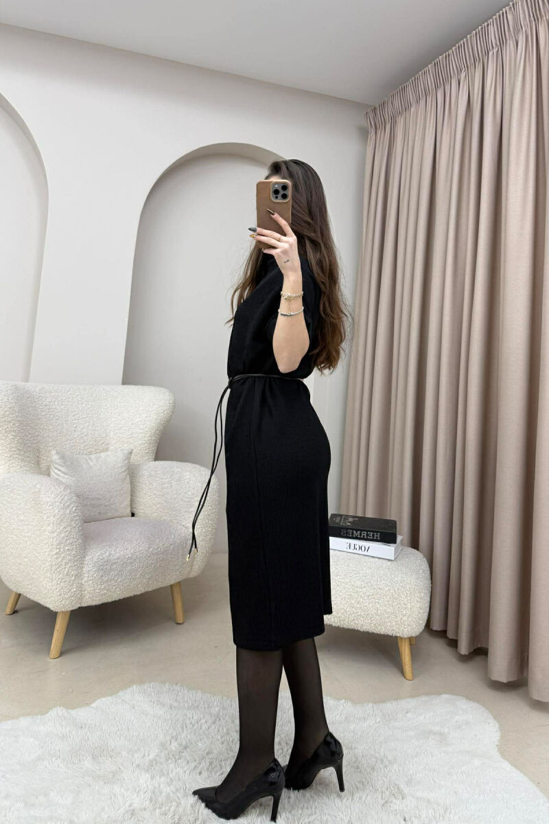 FUSTAN I GJATE ME MENGE TE SHKURTRA DHE ME DETAJIN E LIDHESES PER FEMRA NE NGJYRE TE ZEZE - 2