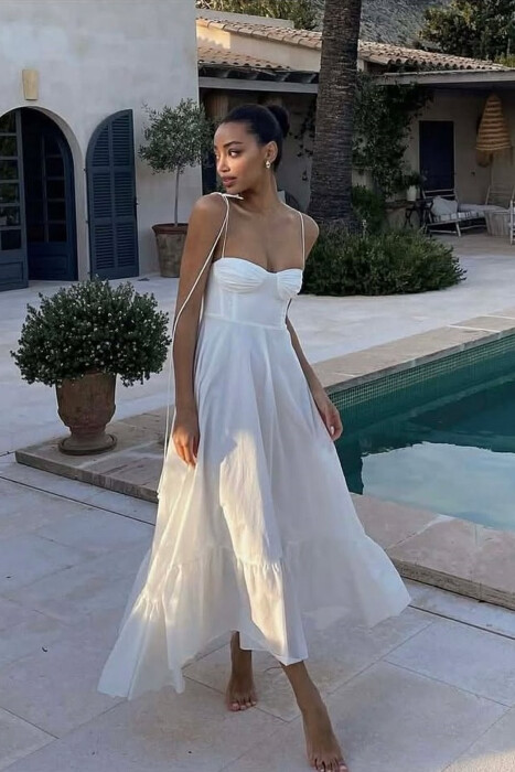FUSTAN I THJESHTE DHE I GJATE NJE NGJYRESH PER FEMRA NE NGJYRE TE BARDHE - KLAUDIO FASHION