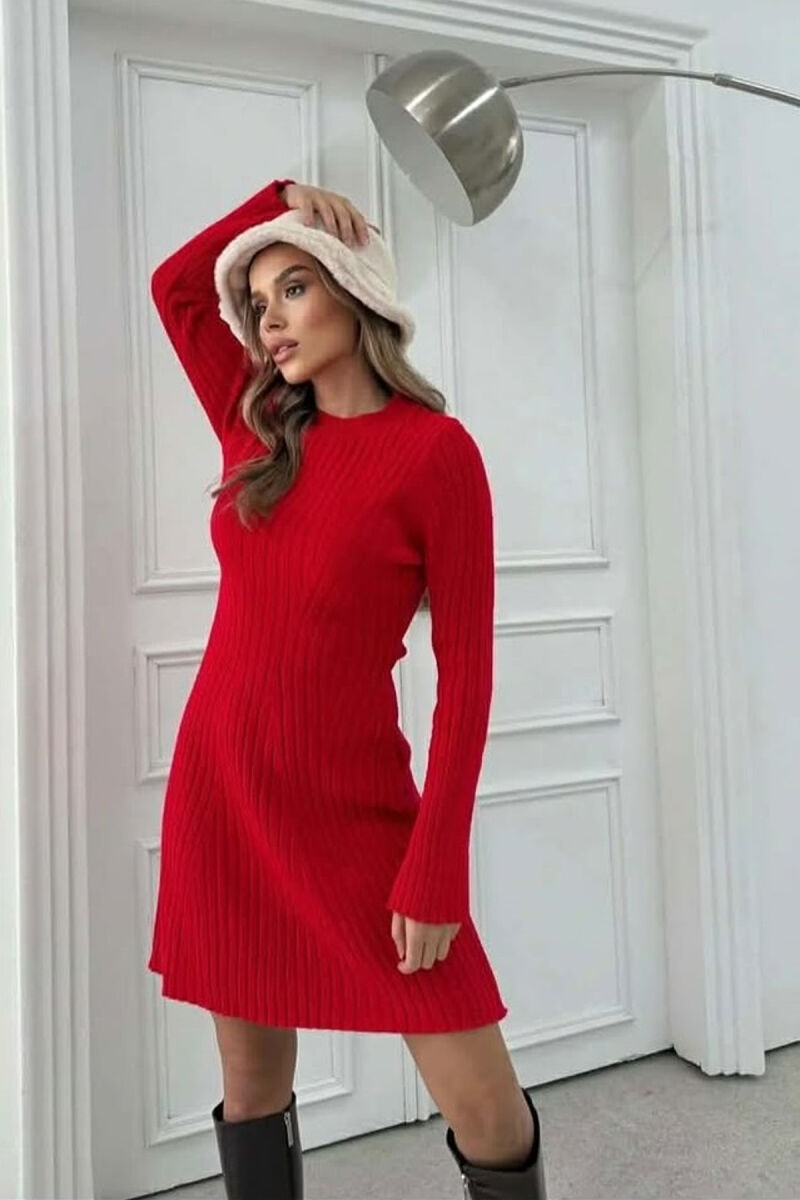 FUSTAN I THJESHTE I THURRUR PER FEMRA NE NGJYRE TE KUQE - 6