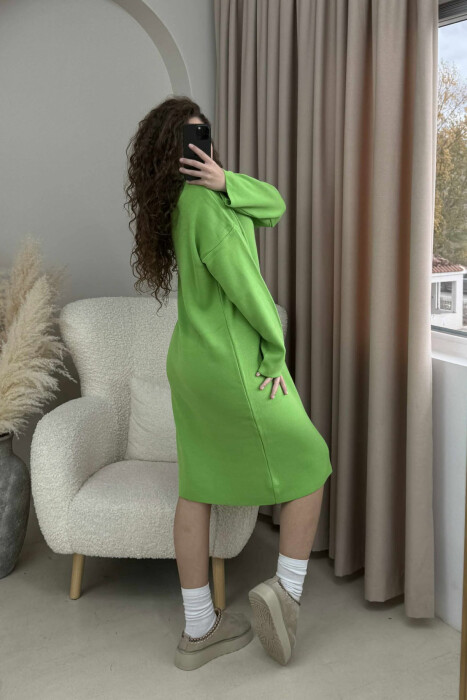 FUSTAN I THURRUR NJË NGJYRËSH ME JAKË POLO PËR FEMRA NË NGJYRË JESHILE TË ZBARDHUR - 3