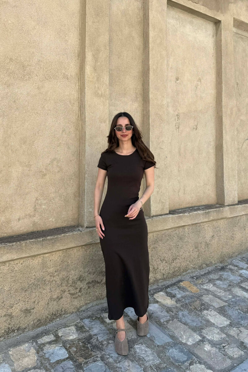 FUSTAN ME MENGE TE SHKURTA PER FEMRA NE NGJYRE KAFE TE ERRET - 1