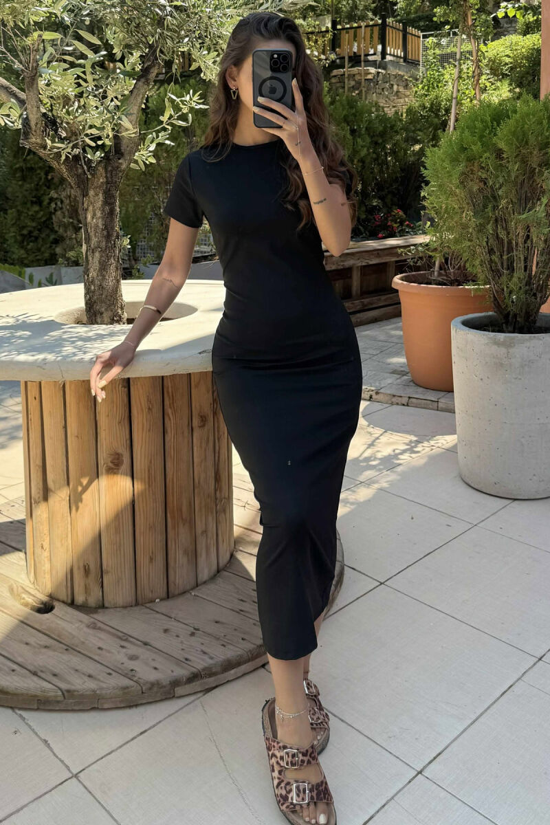 FUSTAN NJË NGJYRËSH ME MËNGË TË SHKURTRA PËR FEMRA NË NGJYRË TË ZEZË - 4