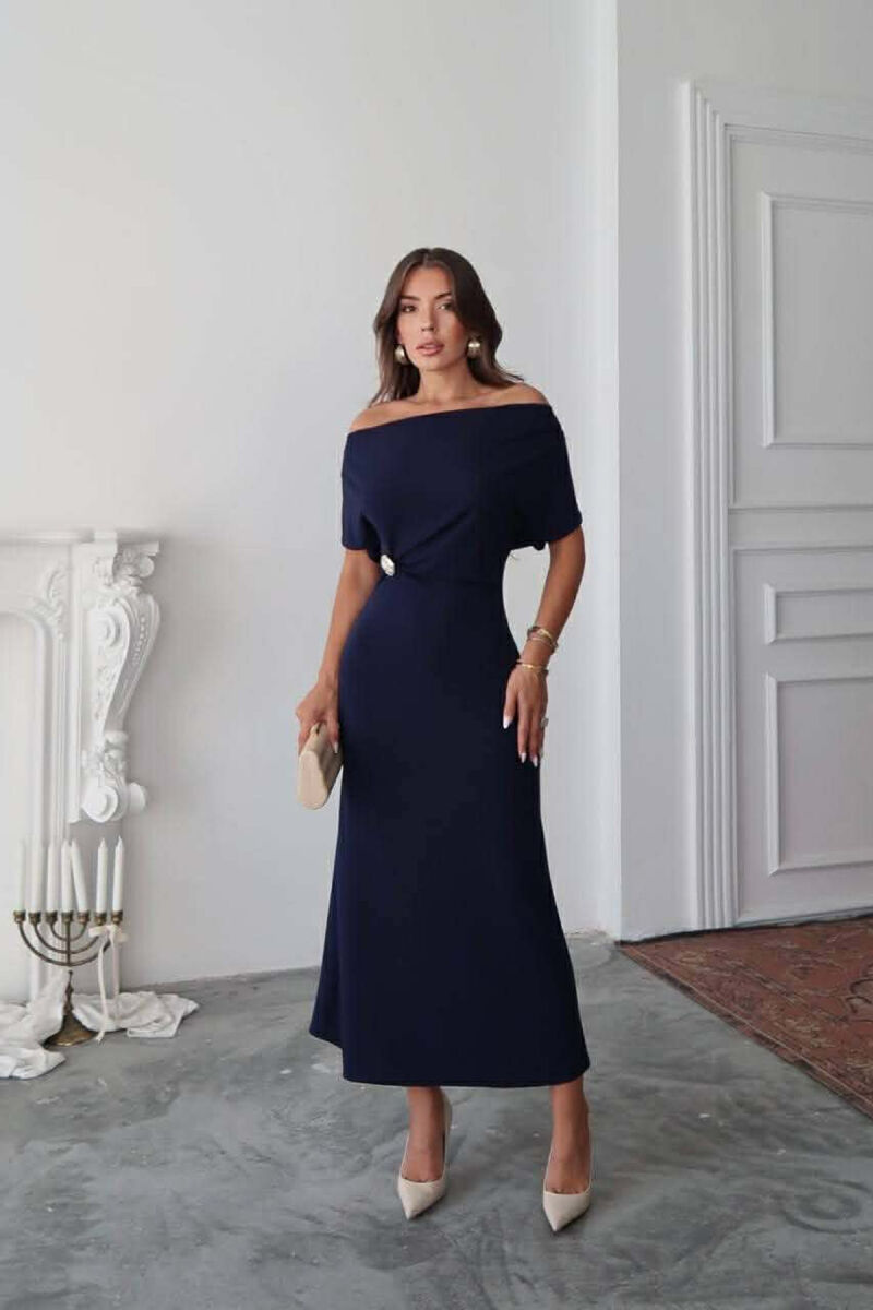 FUSTAN NJE NGJYRESH PA MENGE ME DETAJIN E BUTONAVE GOLD PER FEMRA NE NGJYRE BLU - 1