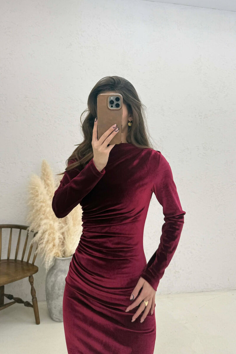 FUSTAN NJE NGJYRESH VELVET PER FEMRA NE NGJYRE VISHNJE - 3