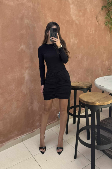 FUSTAN NJËNGJYRËSH I SHKURTËR ME MËNGË TË GJATA PËR FEMRA NË NGJYRËN E ZEZË - 1