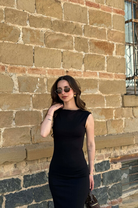 FUSTAN PER FEMRA NE NGJYRE TE ZEZE - 3