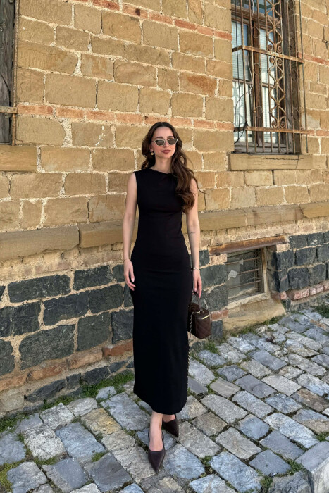 FUSTAN PER FEMRA NE NGJYRE TE ZEZE - 4