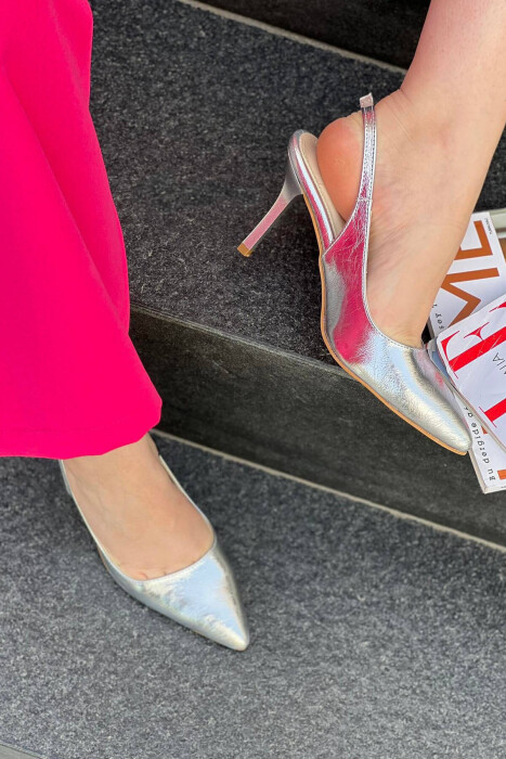 GLOSSY ONE COLOR WOMEN HEELED SHOES GREY/GRI - 2