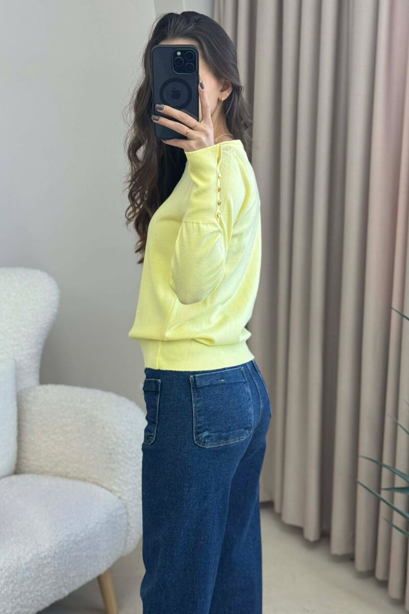 GOLD BUTTONS DETAILS ONE COLOR WOMEN SWEATER LEMON/ LIMON - 2