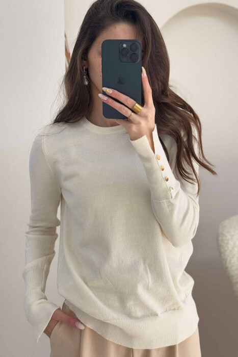 GOLD BUTTONS DETAILS WOMEN SWEATER IN CREAM COLOR - 2