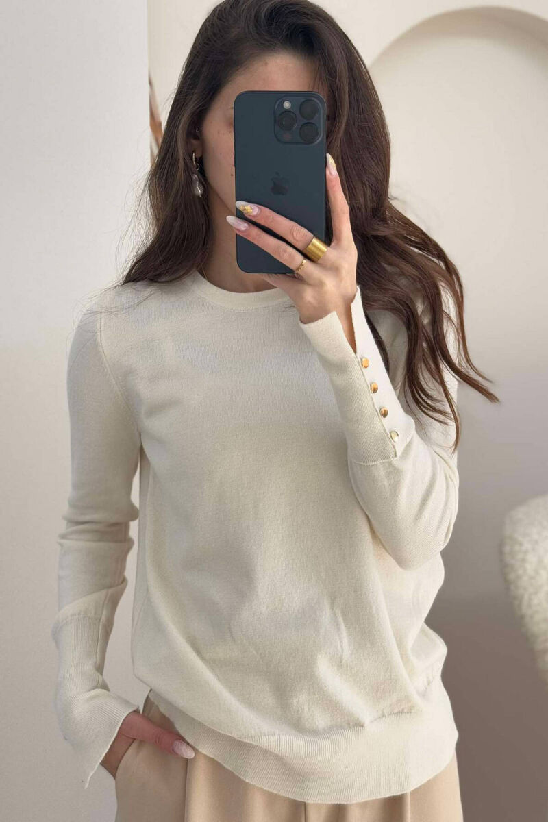 GOLD BUTTONS DETAILS WOMEN SWEATER IN CREAM COLOR - 2