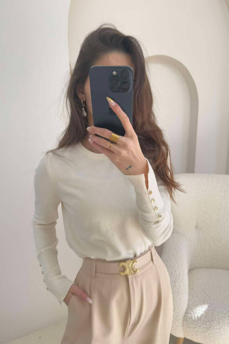 GOLD BUTTONS DETAILS WOMEN SWEATER IN CREAM COLOR - 5