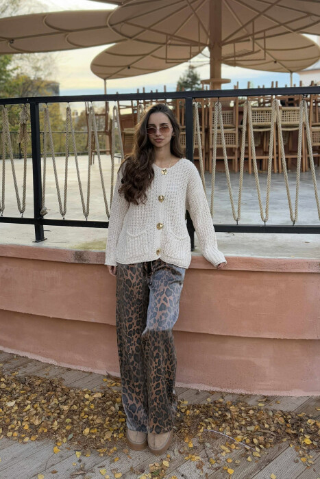 GOLD BUTTONS KNITTED ONE COLOR WOMEN CARDIGAN CREAM/KREM - 2