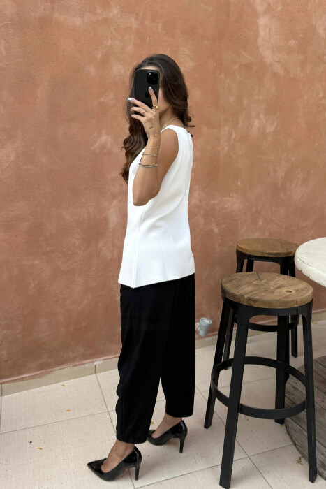 GOLD BUTTONS ONE COLOR WOMEN VEST WHITE-E BARDHE - 3