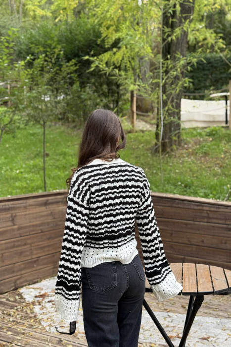 GOLD BUTTONS STRIPES WOMEN CARDIGAN WHITE-BLACK/BAZE - 3