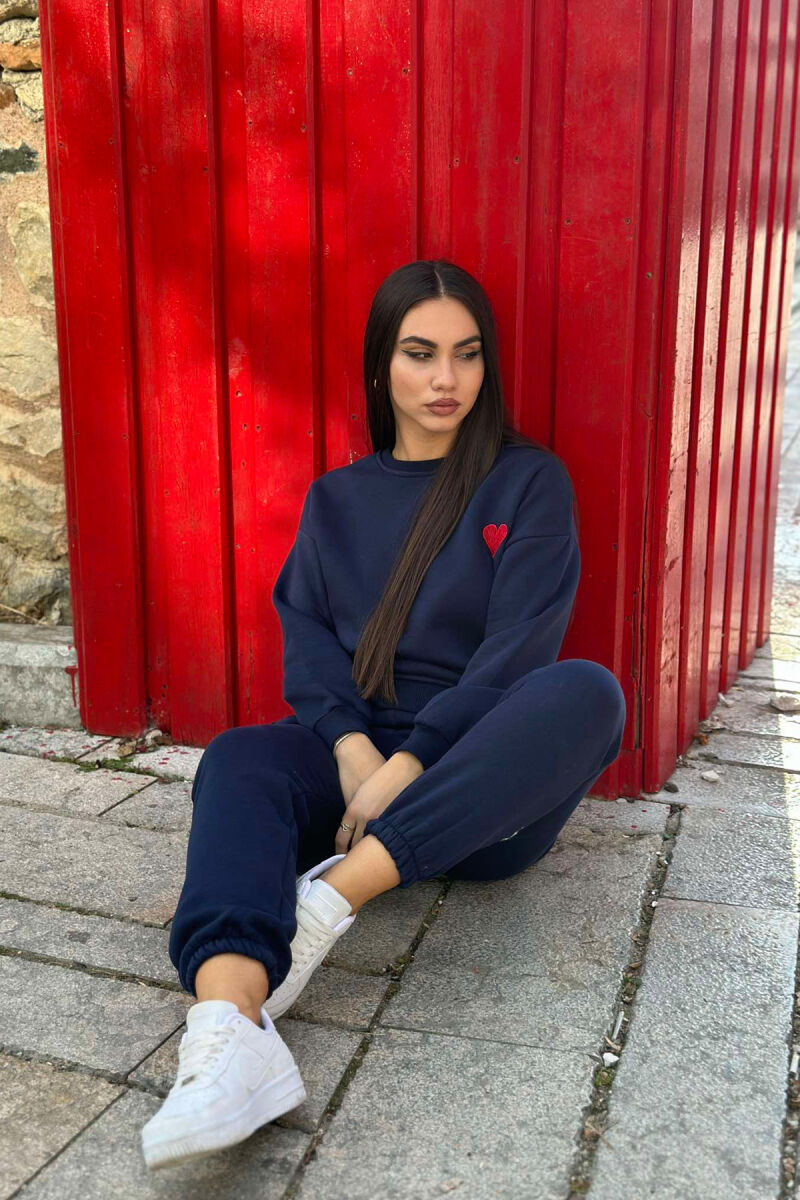 HEART LOGO SWEATSHIRT+JOGGERS WOMEN SET DARK BLUE/BEE - 3