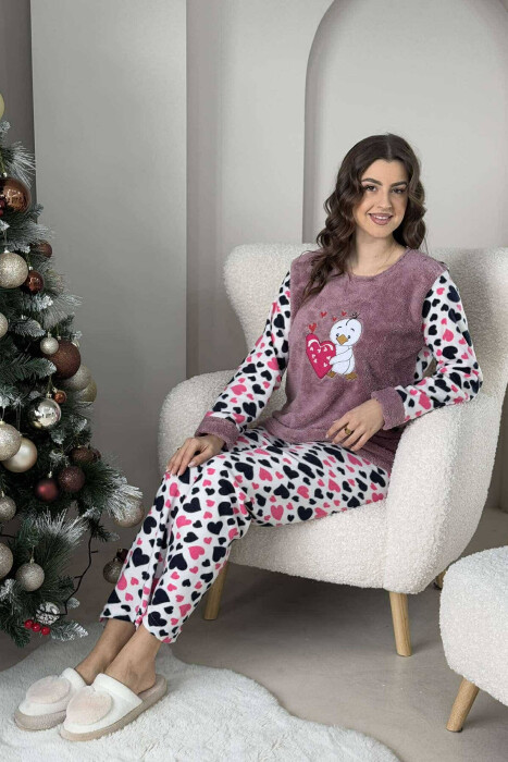 HEARTS IMAGE WOMEN PYJAMAS IN VINEGAR COLOR 