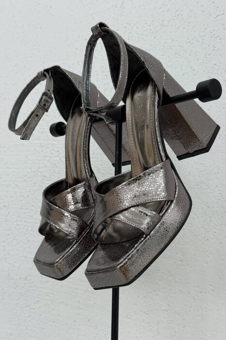 HIGH HEEL ONE COLOR LEATHER WOMEN SANDALS BRONX/BRONX 