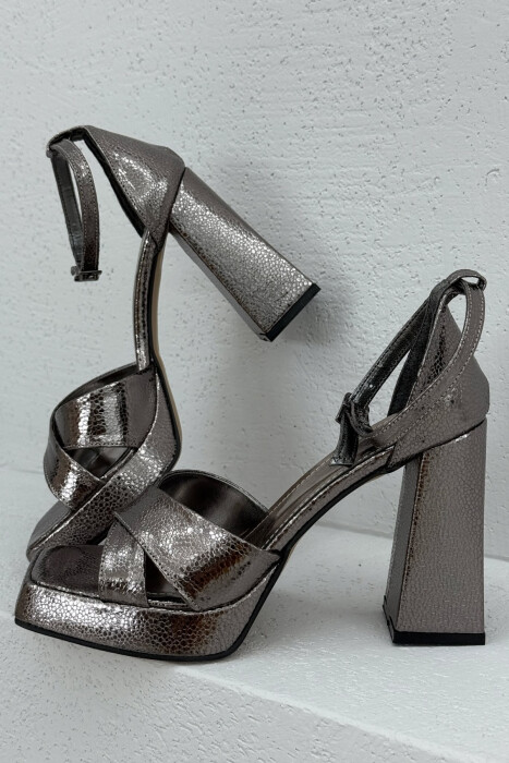 HIGH HEEL ONE COLOR LEATHER WOMEN SANDALS BRONX/BRONX - 2