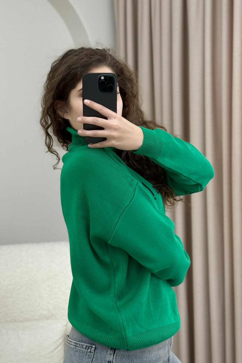 HIGH NECK FRONT WRITTINGS WOMEN SWEATER GREEN/JESHILE - 3
