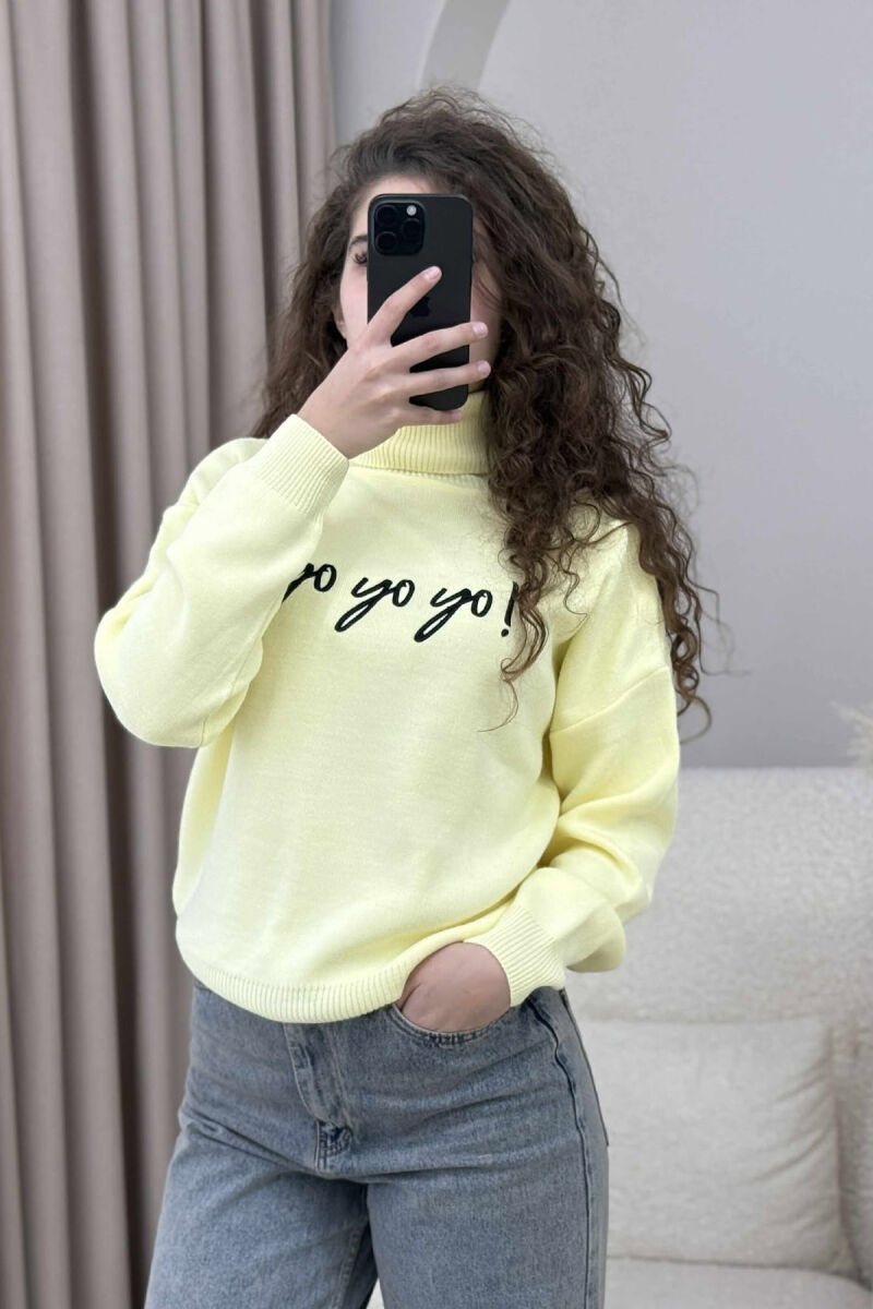 HIGH NECK FRONT WRITTINGS WOMEN SWEATER YELLOW/E VERDHE - 2