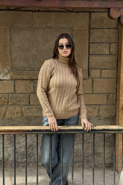 HIGH NECK KNITTED ONE COLOR WOMEN SWEATER LIGHT BROWN/KAZB 