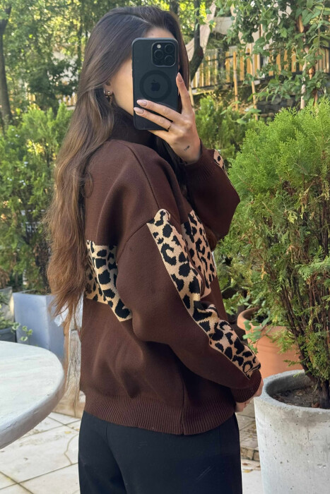 HIGH NECK LEO DESIGN WOMEN SWEATER BROWN/KAFE - 2