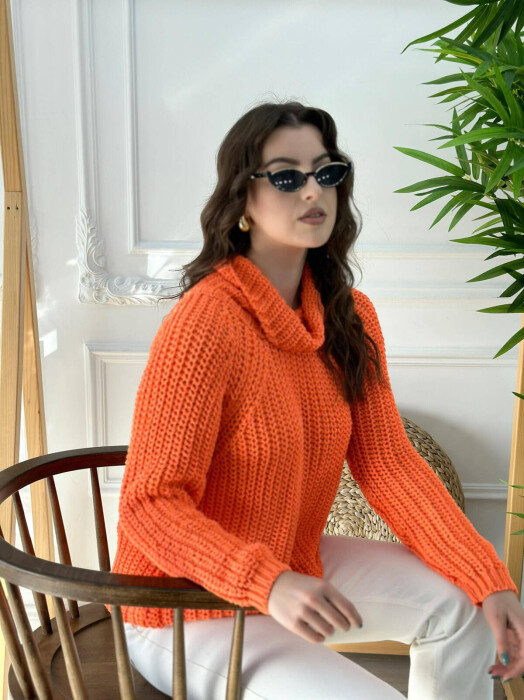 HIGH NECK ONE COLOR SIMPLE WOMAN SWEATER ORANGE/PORTOKALLI - 2