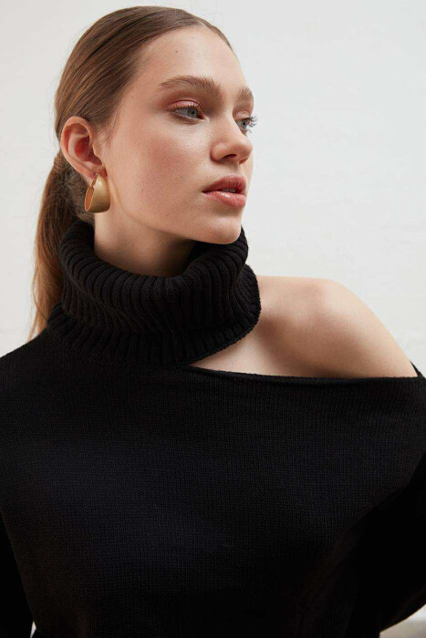 HIGH NECK ONE COLOR WOMAN SWEATER BLACK/ E ZEZE - 3