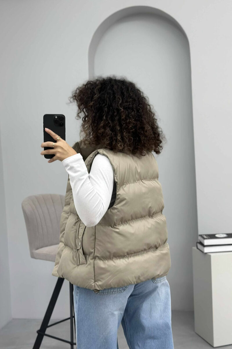 HIGH NECK ONE COLOR ZIPPER DETAILS WOMEN VEST BEIGE/BEZHE - 2