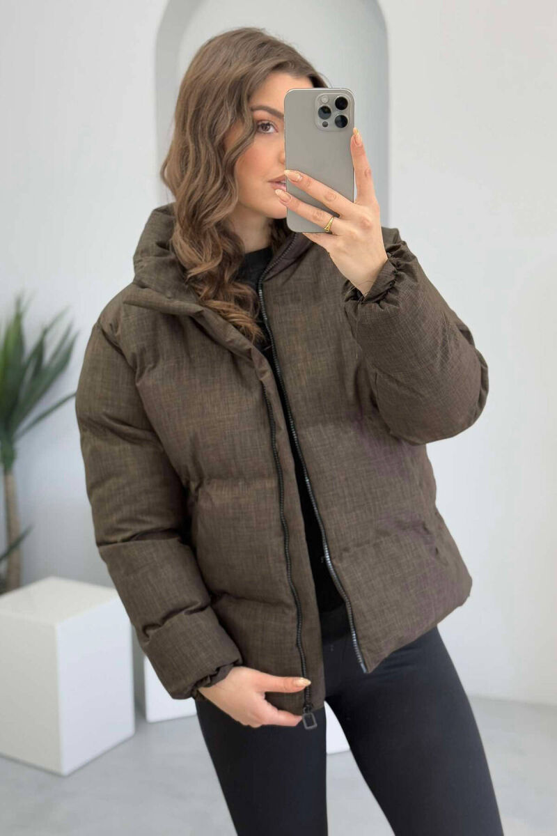 HIGH NECK WOMEN PUFFER JACKET IN DARK GREEN COLOR - 4