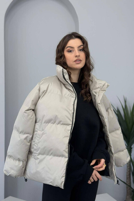 HIGH NECK WOMEN PUFFER JACKET IN LIGHT GREY COLOR - 5