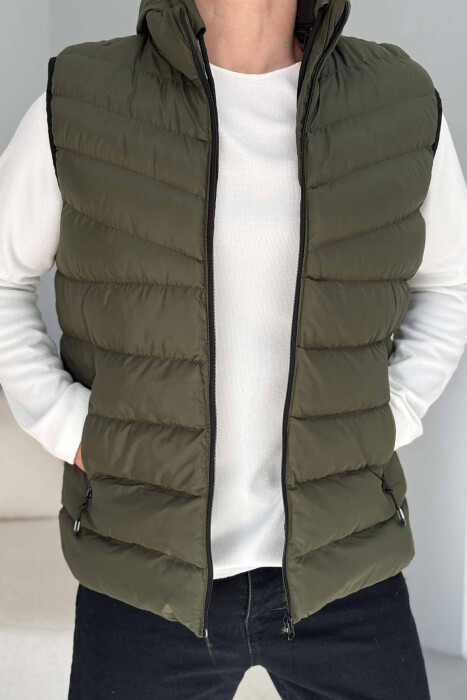 HOOD ZIPPER POCKET MEN VEST IN LIGHT GREEN COLOR - 1