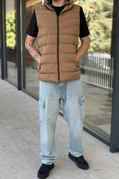 HOOD ZIPPER POCKET MEN VEST LIGHT BROWN/KAZB - KLAUDIO FASHION