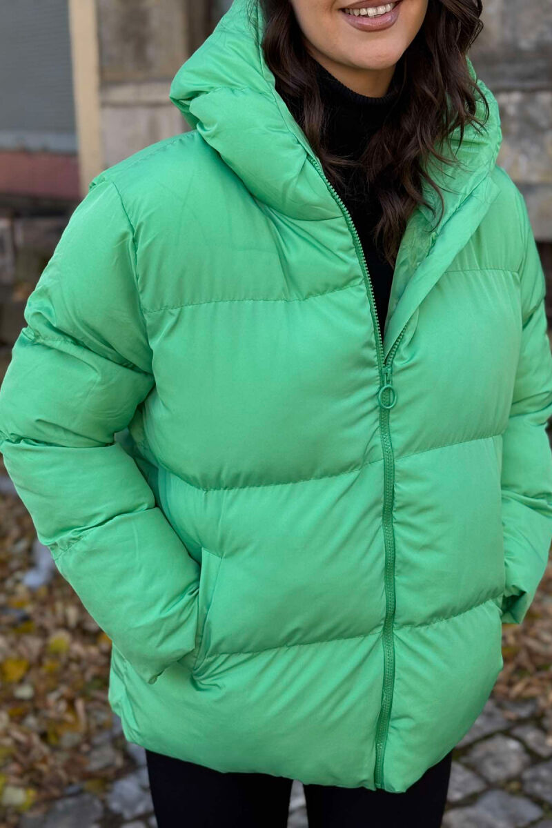 HOODED ONE COLOR WOMEN PUFFER JACKET LIGHT GREEN/JEZB - 3