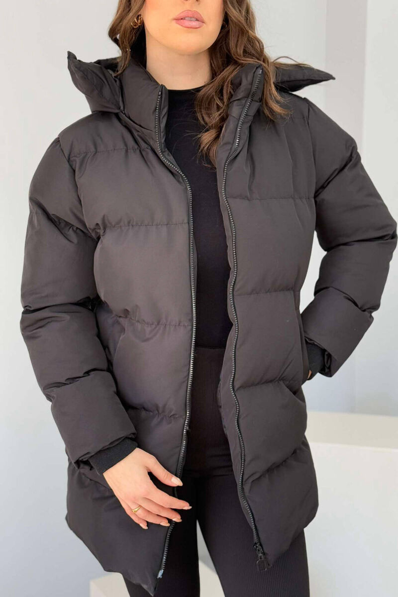 HOODED WOMEN PUFFER JACKET IN BLACK COLOR - 3