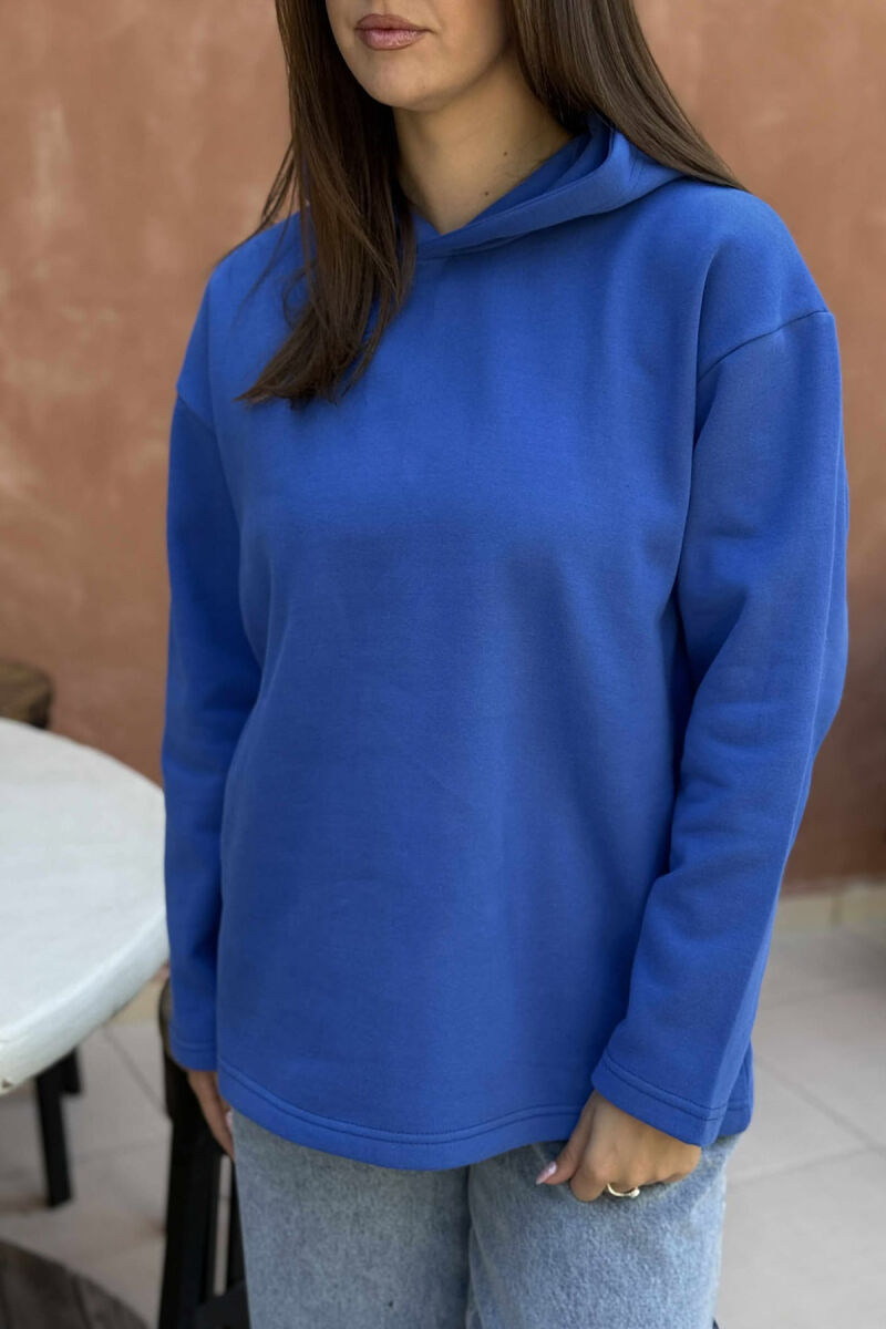 HOODIE E THJESHTË NJË NGJYRËSHE ME PUSH PËR FEMRA NË NGJYRËN BLU - 4