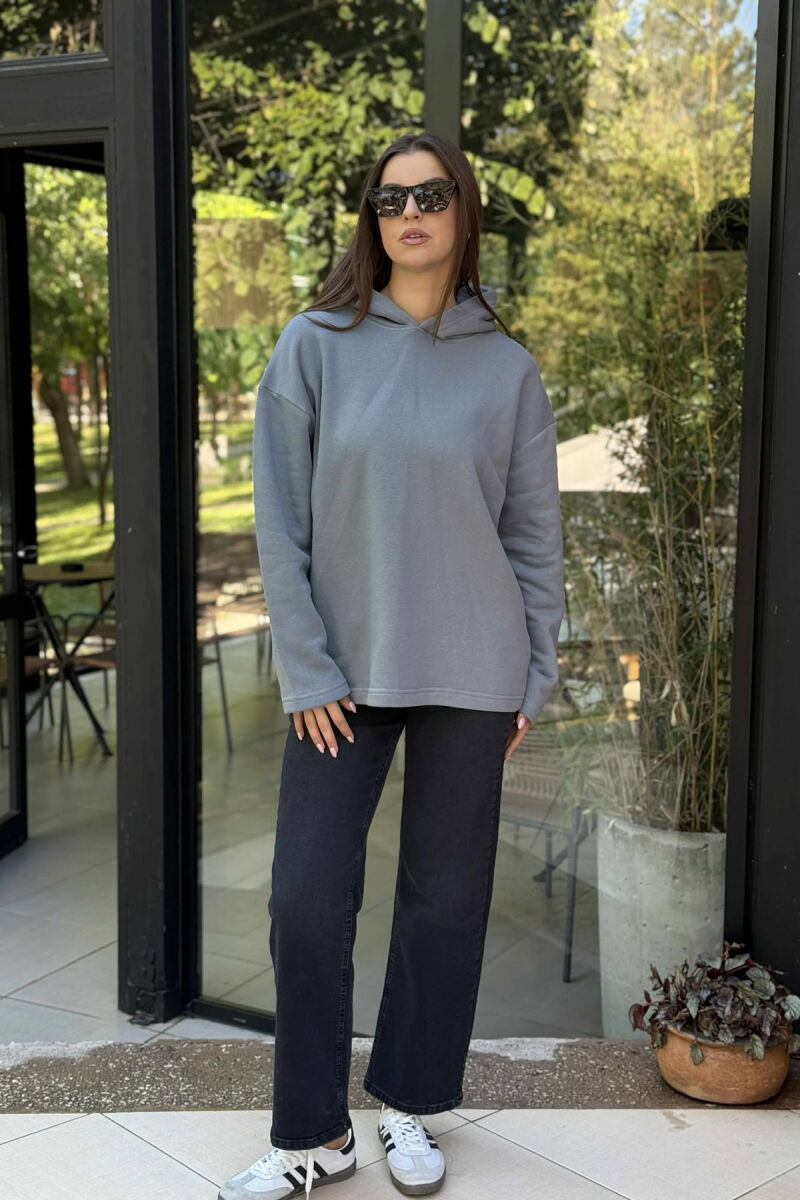 HOODIE E THJESHTË NJË NGJYRËSHE ME PUSH PËR FEMRA NË NGJYRËN GRI - 1