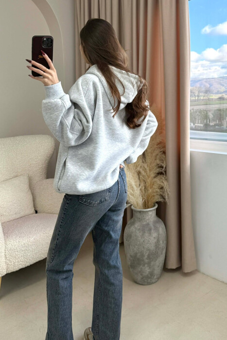 HOODIE E THJESHTE NJE NGJYRESHE PER FEMRA NE NGJYRE GRI - 2