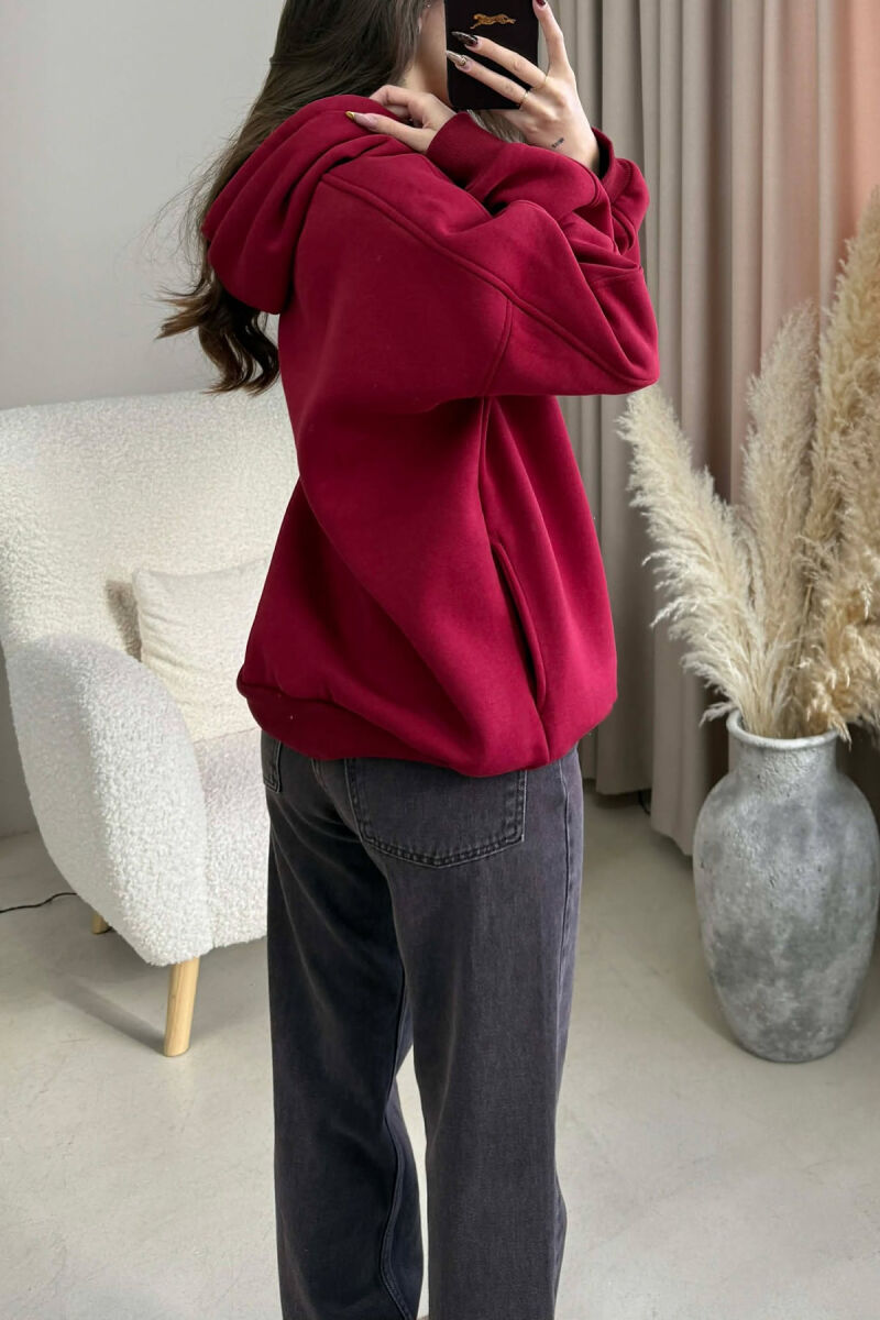 HOODIE E THJESHTE NJE NGJYRESHE PER FEMRA NE NGJYRE VISHNJE TE ERRET - 3