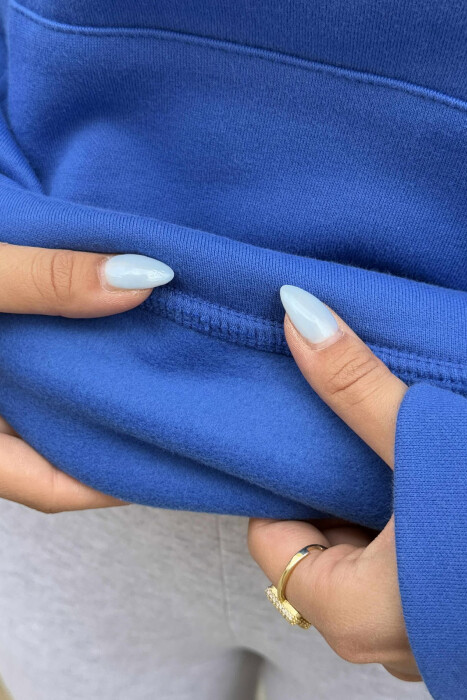 HOODIE E THJESHTË NJËNGJYRËSHE ME PUSH PËR FEMRA NË NGJYRË BLU - 5