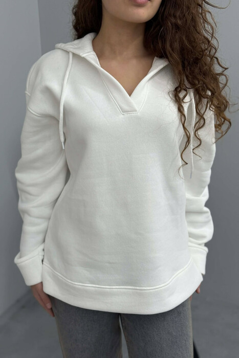 HOODIE E THJESHTË PËR FEMRA NË NGJYRËN E BARDHË - 3