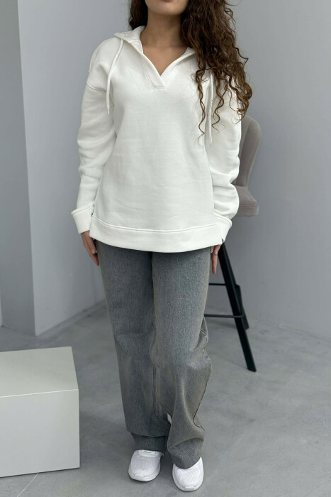 HOODIE E THJESHTË PËR FEMRA NË NGJYRËN E BARDHË - 6