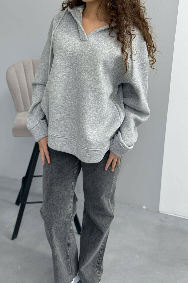 HOODIE E THJESHTË PËR FEMRA NË NGJYRËN GRI - 6